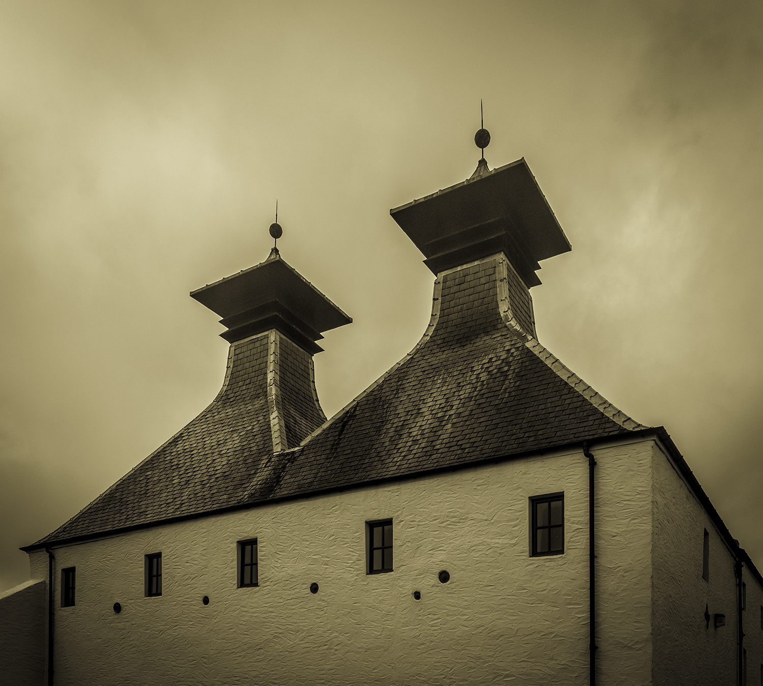 The pagodas at Islay's Ardbeg Distillery. Photo ©2018, Mark Gillespie/CaskStrength Media.